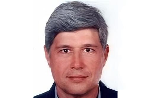Zdjęcie profilowe doktora inżyniera Piotra Słomy.